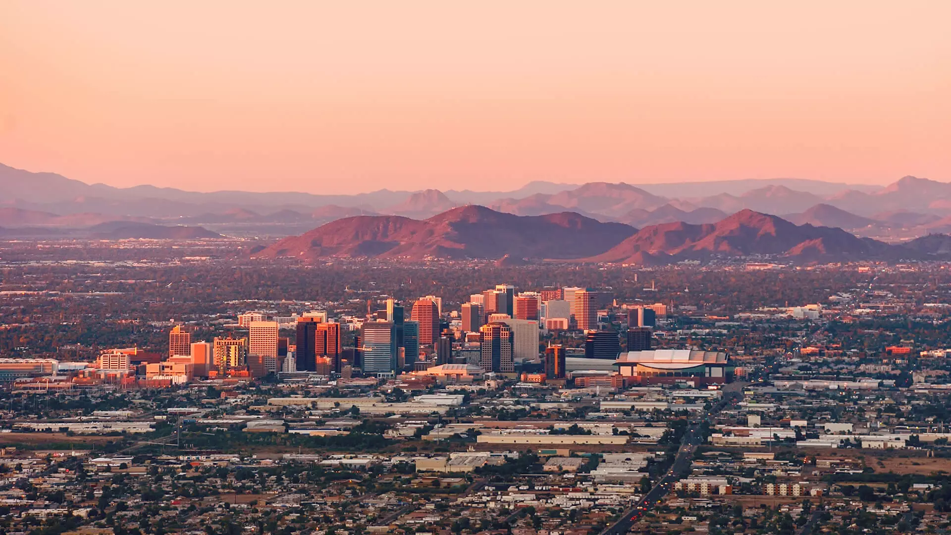An image of Arizona's city skyline